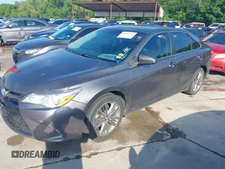 2015 Toyota Camry XLE with VIN 4T1BF1FK3FU927545, listed as a IAAI auction lot 42088944 with 293,029 mi miles and . Bid and sale history available at DreamBid. Image 2.