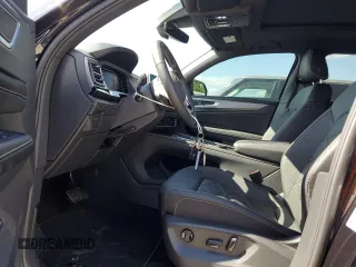 2024 Volkswagen Atlas SE with VIN 1V2JE2CA3RC213573, listed as a Copart auction lot 55290605 with 24,278 mi miles and Salvage title. Bid and sale history available at DreamBid. Image 7.