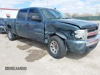 2007 Chevrolet Silverado 1500 LS with VIN 2GCEC13C071544988, listed as a IAAI auction lot 41908784 with 161,463 mi miles. Bid and sale history available at carsss.com. Image 1.