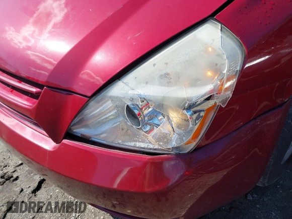 2008 Kia Sedona LX with VIN KNDMB233186262678, listed as a IAAI auction lot 41854128 with 143,829 mi miles. Bid and sale history available at carsss.com. Image 6.