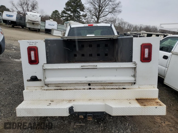 2019 FORD F350 SUPER DUTY with VIN 1FDBF3A67KEG49808, listed as a Copart auction lot 89036805 with Not Provided miles and Salvage Title. Bid and sale history available at DreamBid. Image 6.