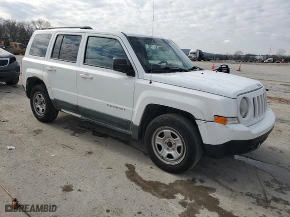 2011 Jeep Patriot Latitude with VIN 1J4NT1GAXBD271459, listed as a Copart auction lot 88576935 with 188,898 mi miles and Clean Title. Bid and sale history available at carsss.com. Image 4.