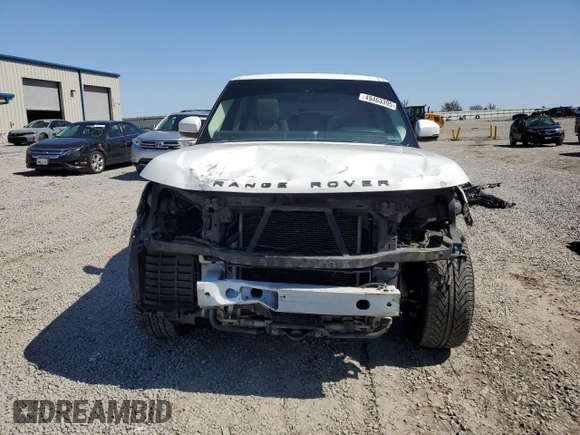 2013 Land Rover Range Rover HSE z VIN SALGS2DF2DA101021, wystawiony jako Copart lot #49463395 z przebiegiem 207 106 mil mil oraz Szkoda całkowita • Salvage title. Historia ofert i sprzedaży dostępna na DreamBid. Obrazek 5.