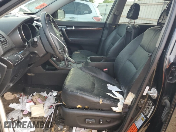 2013 Kia Sorento EX with VIN 5XYKU4A60DG394087, listed as a Copart auction lot 60324665 with 130,736 mi miles and Salvage title. Bid and sale history available at DreamBid. Image 7.
