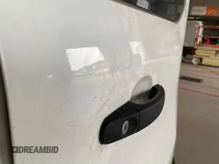 2018 Ford Transit с VIN 1FTYE1YM9JKB52110, выставлен на аукционе IAAI как лот 42610426 с пробегом 156 532 миль миль и . История ставок и продаж доступна на DreamBid. Изображение 16.