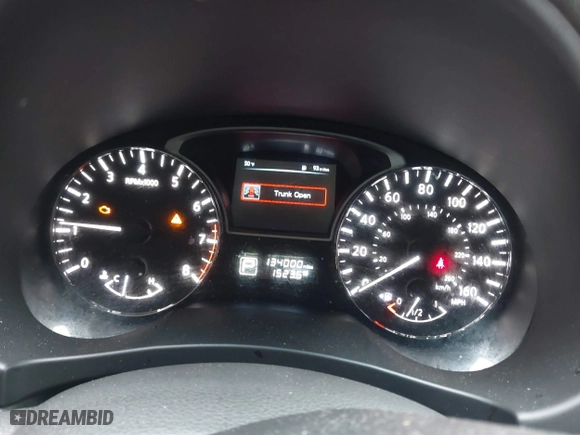 2015 Nissan Altima 2.5 with VIN 1N4AL3AP8FC262824, listed as a IAAI auction lot 41684970 with 134,000 mi miles. Bid and sale history available at carsss.com. Image 7.