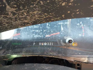 2004 Ford F-250 XL z VIN 1FTNX21P04ED08920, wystawiony jako IAAI lot #42020592 z przebiegiem 160 669 mil mil oraz . Historia ofert i sprzedaży dostępna na DreamBid. Obrazek 7.