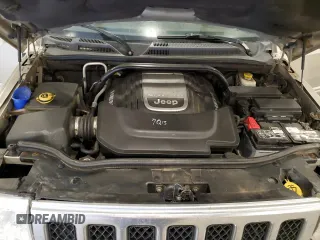 2007 Jeep Commander Overland z VIN 1J8HG68237C610869, wystawiony jako Copart lot #59824675 z przebiegiem 229 092 mil mil oraz Szkoda całkowita • Salvage title. Historia ofert i sprzedaży dostępna na DreamBid. Obrazek 12.