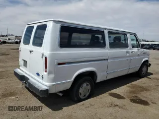 1989 Ford Econoline Cargo with VIN 1FTEE14Y2KHC41026, listed as a Copart auction lot 49440055 with 54,481 mi miles and Salvage Title. Bid and sale history available at DreamBid. Image 3.