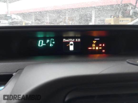 2013 Toyota Prius One with VIN JTDKDTB31D1031487, listed as a IAAI auction lot 41751357 with 222,848 mi miles and . Bid and sale history available at DreamBid. Image 7.