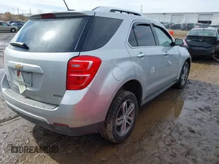 2017 Chevrolet Equinox Premier with VIN 2GNALDEK1H1502956, listed as a IAAI auction lot 41695403 with 98,915 mi miles. Bid and sale history available at carsss.com. Image 4.