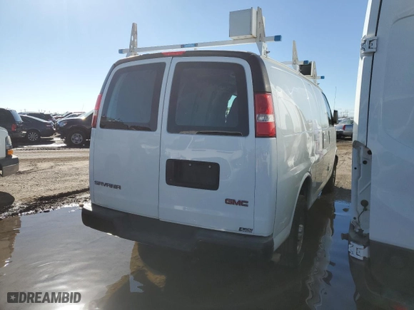 2017 GMC Savana Cargo Van with VIN 1GTW7AFFXH1102600, listed as a Copart auction lot 75233954 with 180,467 mi miles and Salvage Title. Bid and sale history available at carsss.com. Image 3.