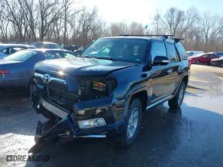 2011 Toyota 4Runner Trail with VIN JTEBU5JR0B5066010, listed as a IAAI auction lot 41640144 with 300,349 mi miles. Bid and sale history available at carsss.com. Image 18.