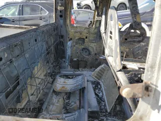 2000 Ford F-250 XL z VIN 1FTNX20F0YED45044, wystawiony jako Copart lot #41738605 z przebiegiem Nie podano mil oraz Szkoda całkowita • Salvage title. Historia ofert i sprzedaży dostępna na DreamBid. Obrazek 10.