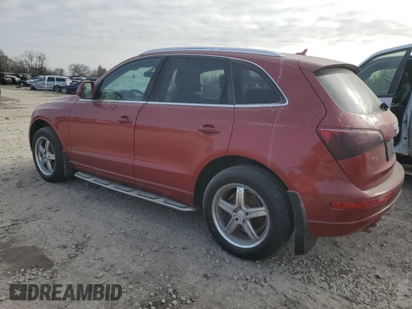 2010 Audi Q5 z VIN WA1CKBFP4AA103211, wystawiony jako Copart lot #84918364 z przebiegiem 132 385 mil mil oraz Czysty tytuł • Clean title. Historia ofert i sprzedaży dostępna na DreamBid. Obrazek 2.
