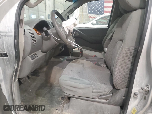2013 Nissan Frontier SV z VIN 1N6AD0EV7DN745167, wystawiony jako Copart lot #52401475 z przebiegiem 176 034 mil mil oraz Szkoda całkowita • Salvage title. Historia ofert i sprzedaży dostępna na DreamBid. Obrazek 7.