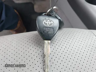 2008 Toyota RAV4 Limited with VIN JTMBK31VX85055276, listed as a IAAI auction lot 42202493 with 161,793 mi miles and . Bid and sale history available at DreamBid. Image 11.