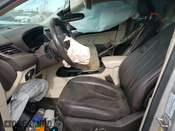 2019 Lincoln MKC Reserve with VIN 5LMTJ3DH1KUL25868, listed as a Copart auction lot 87401644 with Not Provided miles and Salvage Title. Bid and sale history available at DreamBid. Image 7.