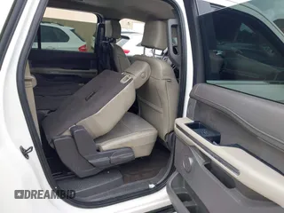 2018 Ford Expedition Max XLT with VIN 1FMJK1HT9JEA14742, listed as a IAAI auction lot 42502899 with 118,306 mi miles and . Bid and sale history available at DreamBid. Image 8.