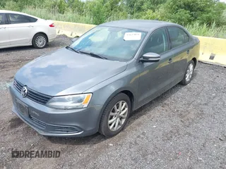 2011 Volkswagen Jetta SE с VIN 3VWDZ7AJ7BM350536, выставлен на аукционе IAAI как лот 42635071 с пробегом 214 919 миль миль и . История ставок и продаж доступна на DreamBid. Изображение 2.