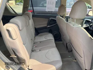 2008 Toyota RAV4 с VIN JTMBK33V585068272, выставлен на аукционе Copart как лот 59519525 с пробегом 176 936 миль миль и Чистый • Clean title. История ставок и продаж доступна на DreamBid. Изображение 6.