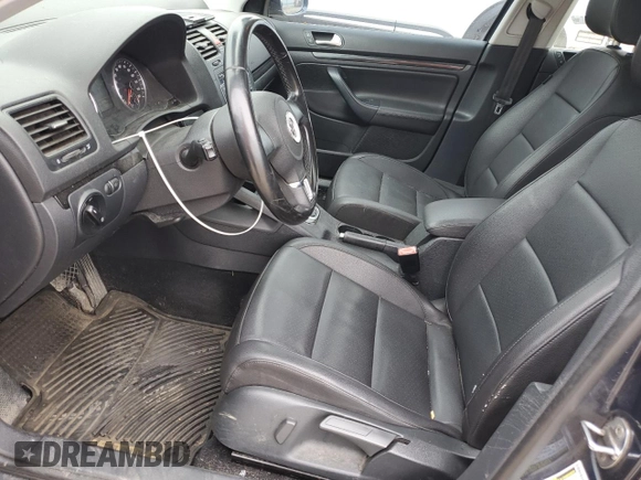 2010 Volkswagen Jetta Limited Edition z VIN 3VWRX7AJ1AM034060, wystawiony jako Copart lot #58219095 z przebiegiem 170 691 mil mil oraz Szkoda całkowita • Salvage title. Historia ofert i sprzedaży dostępna na DreamBid. Obrazek 7.