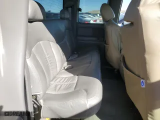 2000 Chevrolet Silverado 1500 LS with VIN 1GCEK19T6YE210393, listed as a Copart auction lot 50194685 with 186,035 mi miles and Salvage Title. Bid and sale history available at carsss.com. Image 10.