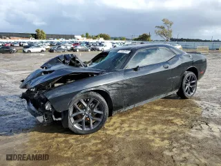 2021 Dodge Challenger SXT with VIN 2C3CDZAG8MH568228, listed as a Copart auction lot 48918225 with 0 mi miles and Salvage Title. Bid and sale history available at carsss.com. Image 1.