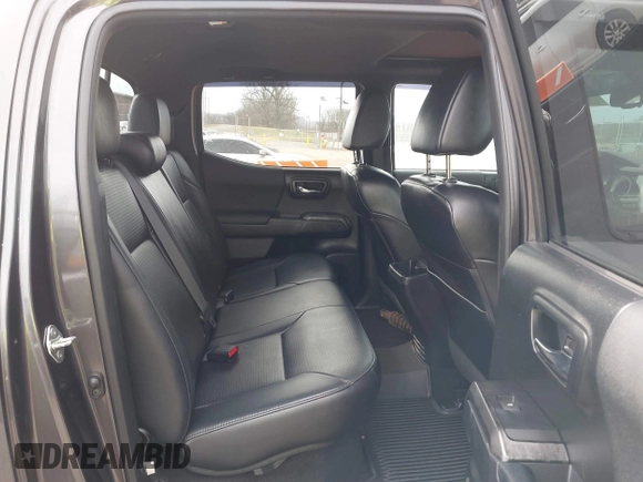 2018 Toyota Tacoma SR with VIN 3TMCZ5AN0JM150540, listed as a IAAI auction lot 41683174 with 78,553 mi miles and . Bid and sale history available at DreamBid. Image 8.