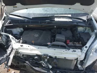 2018 Toyota Sienna XLE Auto Access Seat with VIN 5TDYZ3DC0JS928646, listed as a IAAI auction lot 40179964 with 124,350 mi miles and . Bid and sale history available at DreamBid. Image 10.