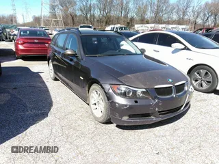 2006 BMW 3 Series 325xi z VIN WBAVT13536KW23374, wystawiony jako IAAI lot #41665240 z przebiegiem 147 810 mil mil oraz . Historia ofert i sprzedaży dostępna na DreamBid. Obrazek 1.
