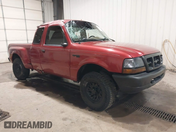 1999 Ford Ranger XL with VIN 1FTZR15V0XPA77315, listed as a IAAI auction lot 40813817 with 189,315 mi miles. Bid and sale history available at carsss.com. Image 1.