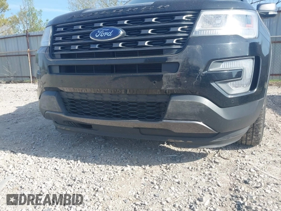 2017 Ford Explorer XLT с VIN 1FM5K8D84HGC45915, выставлен на аукционе IAAI как лот 42088691 с пробегом 162 159 миль миль и . История ставок и продаж доступна на DreamBid. Изображение 12.
