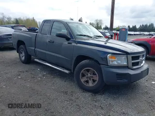 2008 Dodge Dakota с VIN 1D7HW32KX8S560888, выставлен на аукционе IAAI как лот 42025097 с пробегом 46 639 миль миль и . История ставок и продаж доступна на DreamBid. Изображение 1.