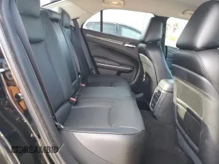 2022 Chrysler 300 Touring L with VIN 2C3CCADG9NH139553, listed as a Copart auction lot 50642475 with 55,895 mi miles and Salvage Title. Bid and sale history available at DreamBid. Image 10.
