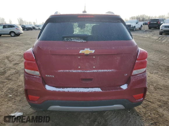 2020 Chevrolet Trax LT z VIN 3GNCJLSB8LL254659, wystawiony jako Copart lot #52303985 z przebiegiem 68 833 mil mil oraz Nie do naprawy. Historia ofert i sprzedaży dostępna na DreamBid. Obrazek 6.