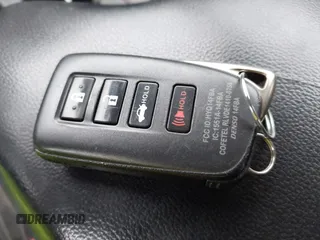 2019 Lexus IS 300 с VIN JTHC81D29K5036510, выставлен на аукционе IAAI как лот 42257199 с пробегом 65 468 миль миль и . История ставок и продаж доступна на DreamBid. Изображение 11.