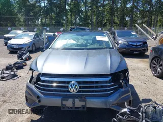 2021 Volkswagen Jetta SEL with VIN 3VWE57BU9MM098736, listed as a IAAI auction lot 42384031 with 28,070 mi miles and . Bid and sale history available at DreamBid. Image 12.