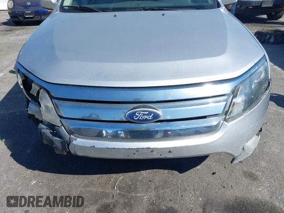 2012 Ford Fusion SE with VIN 3FAHP0HA7CR341742, listed as a IAAI auction lot 41670815 with 211,148 mi miles. Bid and sale history available at carsss.com. Image 6.