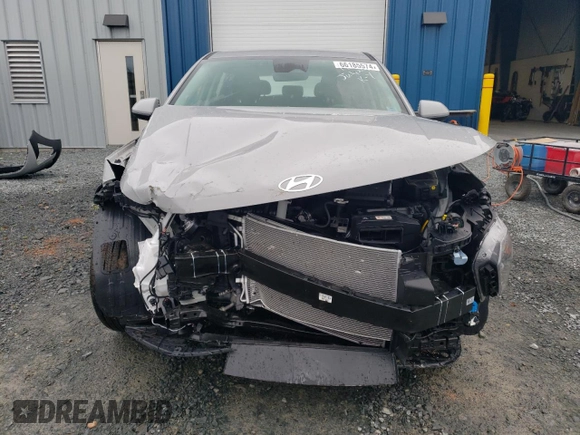 2024 Hyundai Kona Essential with VIN KM8HA3AB3RU143107, listed as a Copart auction lot 66185574 with 2,635 mi miles and Salvage Title. Bid and sale history available at DreamBid. Image 5.
