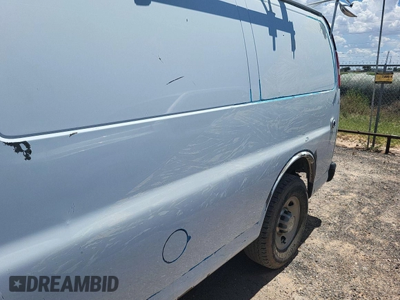 2010 Chevrolet Express Cargo with VIN 1GCZGFBA0A1162895, listed as a IAAI auction lot 42849189 with 175,151 mi miles and . Bid and sale history available at DreamBid. Image 16.