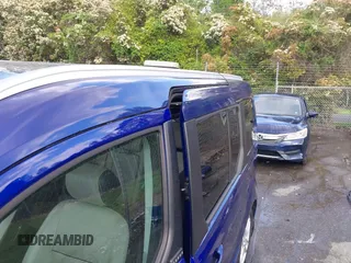 2014 Ford Transit Connect Titanium z VIN NM0GE9G71E1154836, wystawiony jako IAAI lot #41987838 z przebiegiem 120 834 mil mil oraz . Historia ofert i sprzedaży dostępna na DreamBid. Obrazek 19.