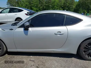 2014 Scion FR-S z VIN JF1ZNAA11E8704311, wystawiony jako IAAI lot #42004779 z przebiegiem 161 094 mil mil oraz . Historia ofert i sprzedaży dostępna na DreamBid. Obrazek 14.
