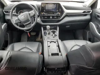 2022 Toyota Highlander XLE z VIN 5TDHZRBH5NS584920, wystawiony jako Copart lot #54503915 z przebiegiem 24 535 mil mil oraz Szkoda całkowita • Salvage title. Historia ofert i sprzedaży dostępna na DreamBid. Obrazek 8.