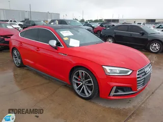 2018 Audi S5 Sportback Prestige z VIN WAUC4CF55JA005368, wystawiony jako IAAI lot #42116995 z przebiegiem 54 673 mil mil oraz . Historia ofert i sprzedaży dostępna na DreamBid. Obrazek 1.