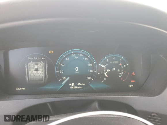 2017 Jaguar F-Pace 35t Prestige with VIN SADCK2BVXHA058011, listed as a Copart auction lot 55601595 with 166,236 mi miles and Salvage title. Bid and sale history available at DreamBid. Image 9.