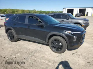 2025 Chevrolet Trax ACTIV with VIN KL77LKEP4SC065732, listed as a Copart auction lot 52415595 with 8,106 mi miles and Salvage Title. Bid and sale history available at carsss.com. Image 4.