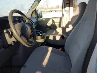 2006 Ford Econoline Passenger XL with VIN 1FBSS31L46DB25389, listed as a IAAI auction lot 41573172 with 148,068 mi miles and . Bid and sale history available at DreamBid. Image 5.