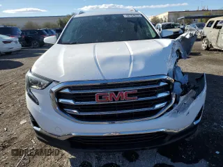 2020 GMC Terrain SLT with VIN 3GKALPEV0LL255154, listed as a Copart auction lot 48164615 with 71,118 mi miles and Salvage Title. Bid and sale history available at carsss.com. Image 5.