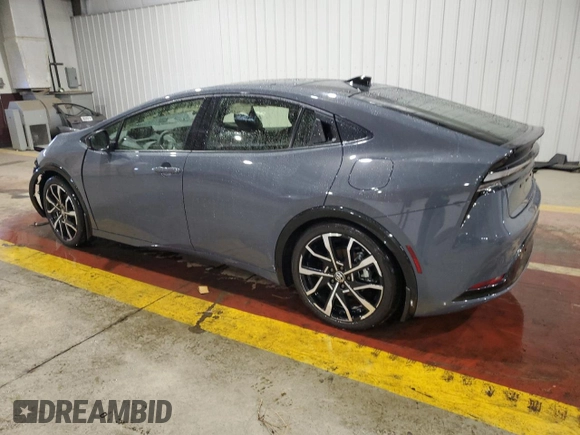 2024 Toyota Prius SE z VIN JTDACACU4R3034180, wystawiony jako Copart lot #46998625 z przebiegiem 5 288 mil mil oraz Szkoda całkowita • Salvage title. Historia ofert i sprzedaży dostępna na DreamBid. Obrazek 2.